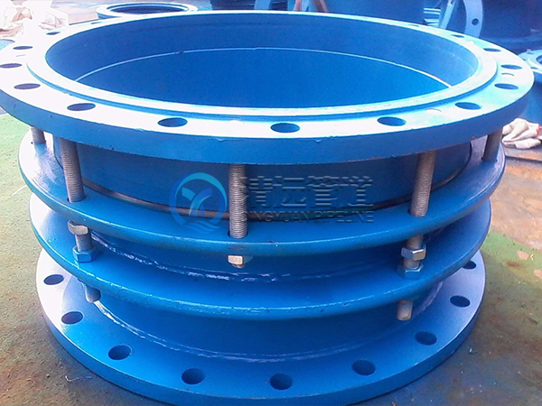 ������s���^